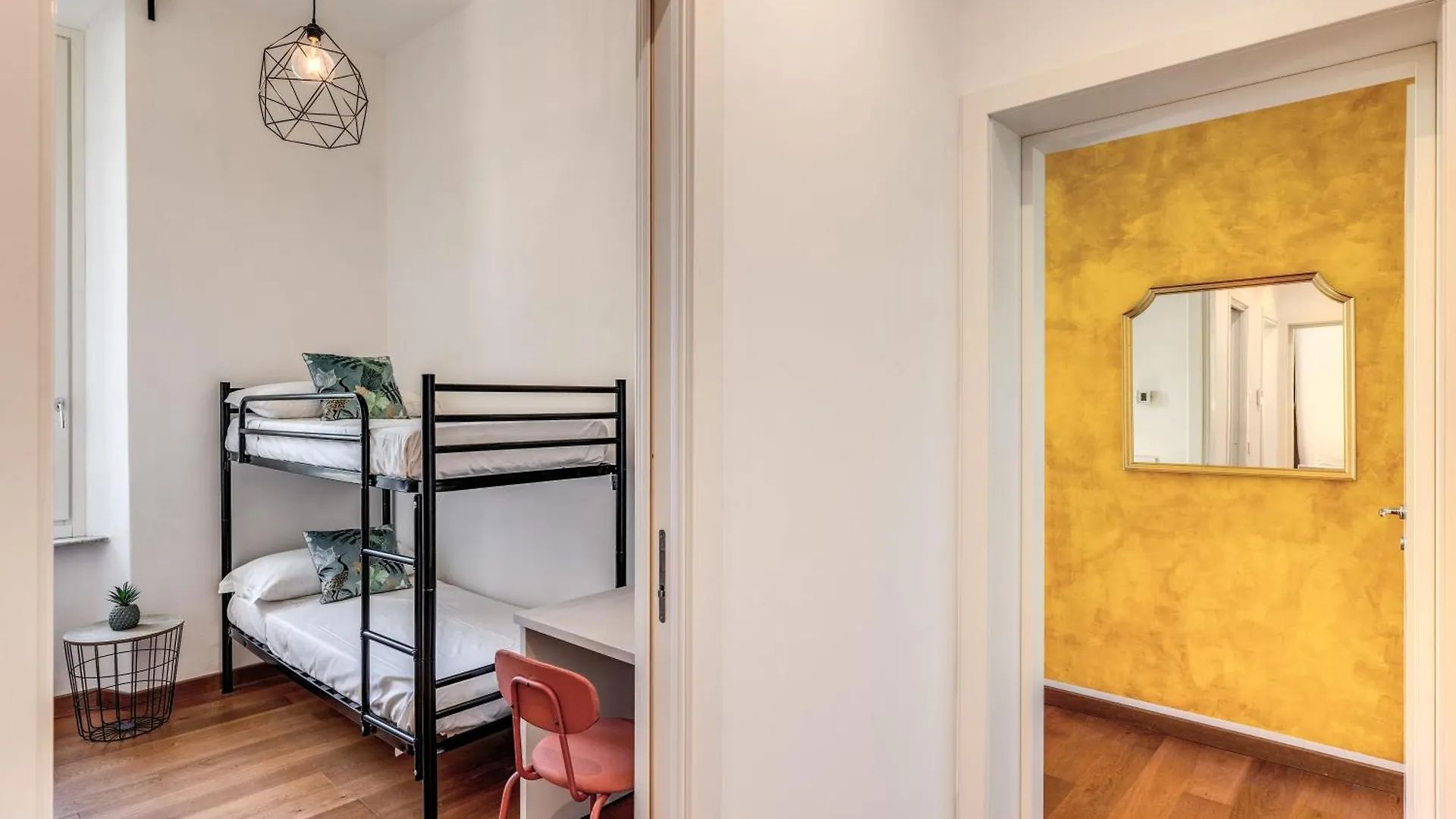 Aweshomeitaly Luxury Apartments Pisa Italy