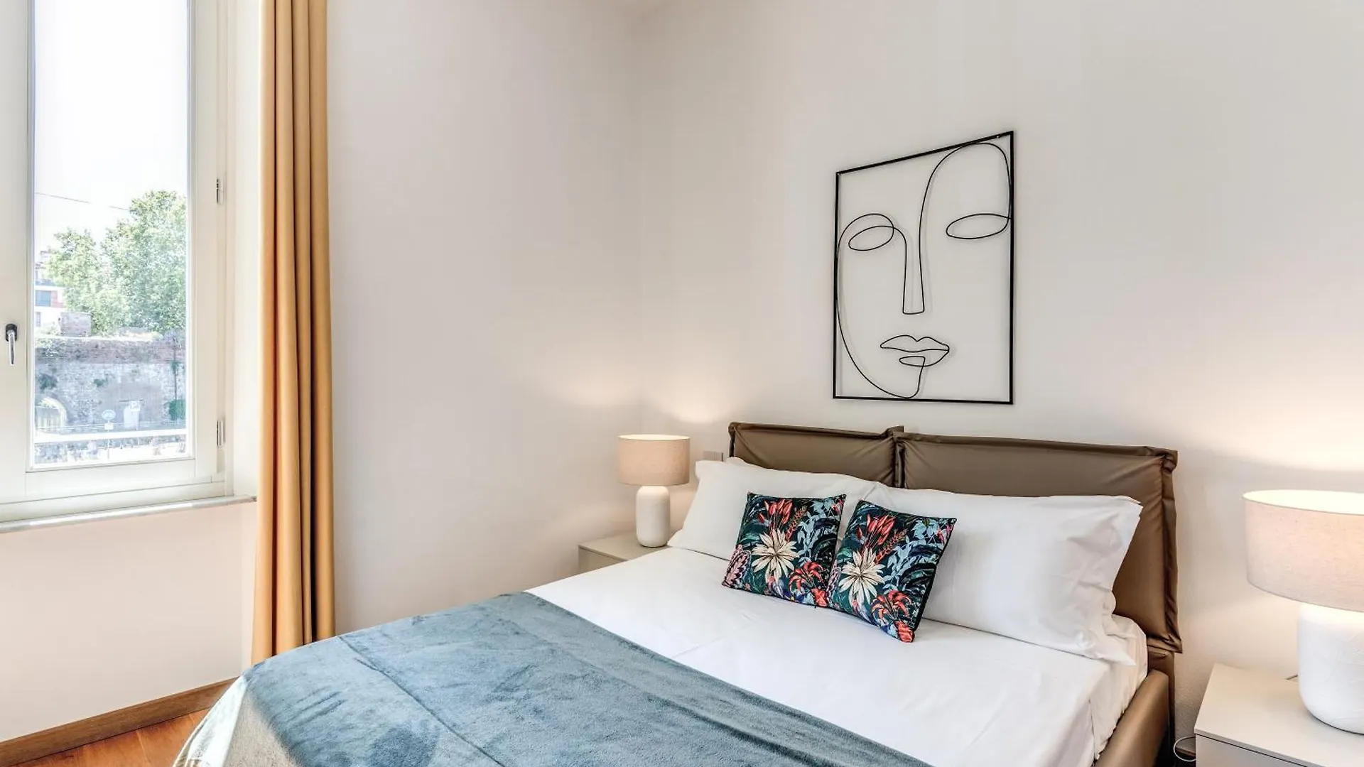 Aweshomeitaly Luxury Apartments Pisa