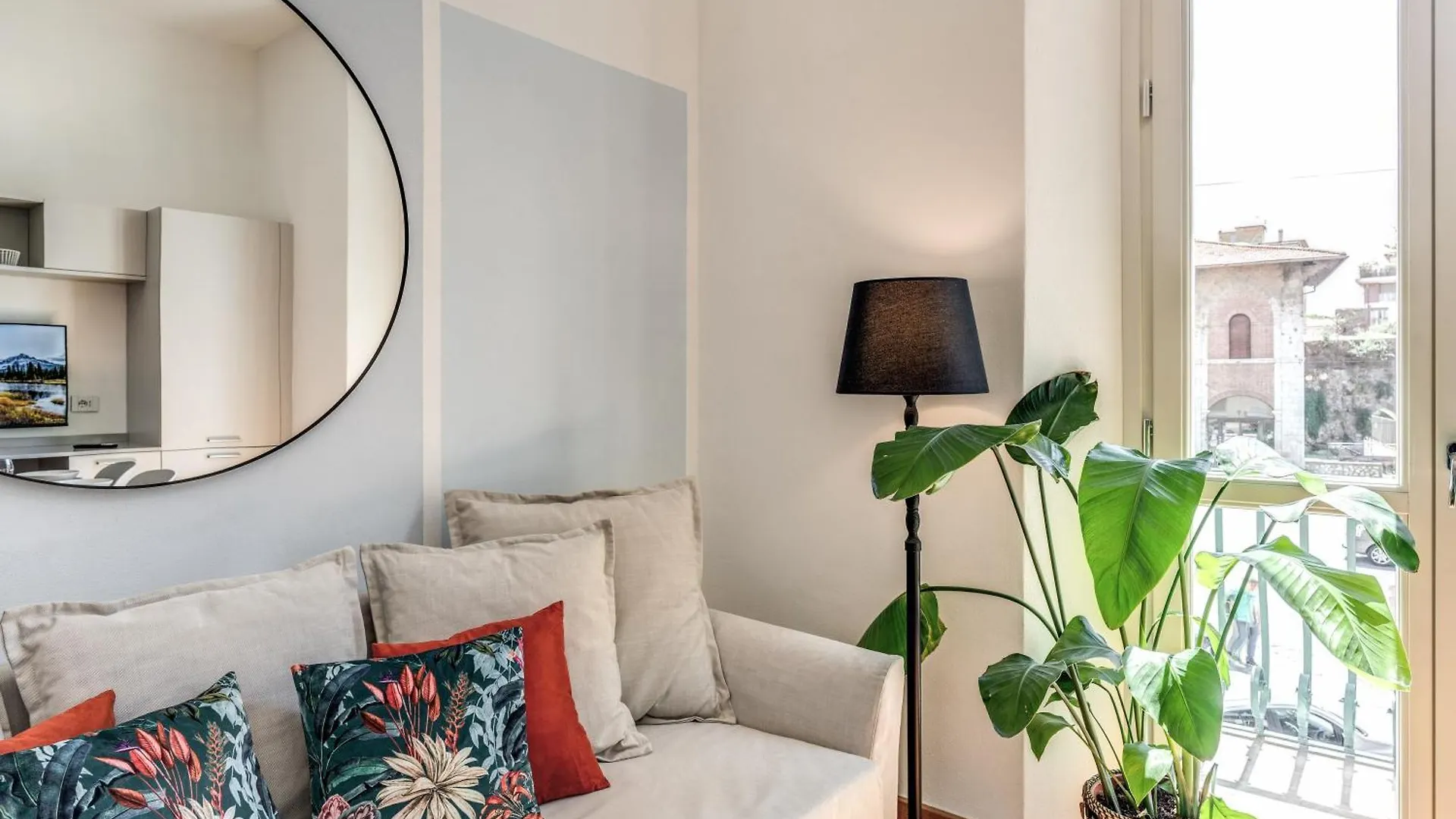 Aweshomeitaly Luxury Apartments Pisa 0*,